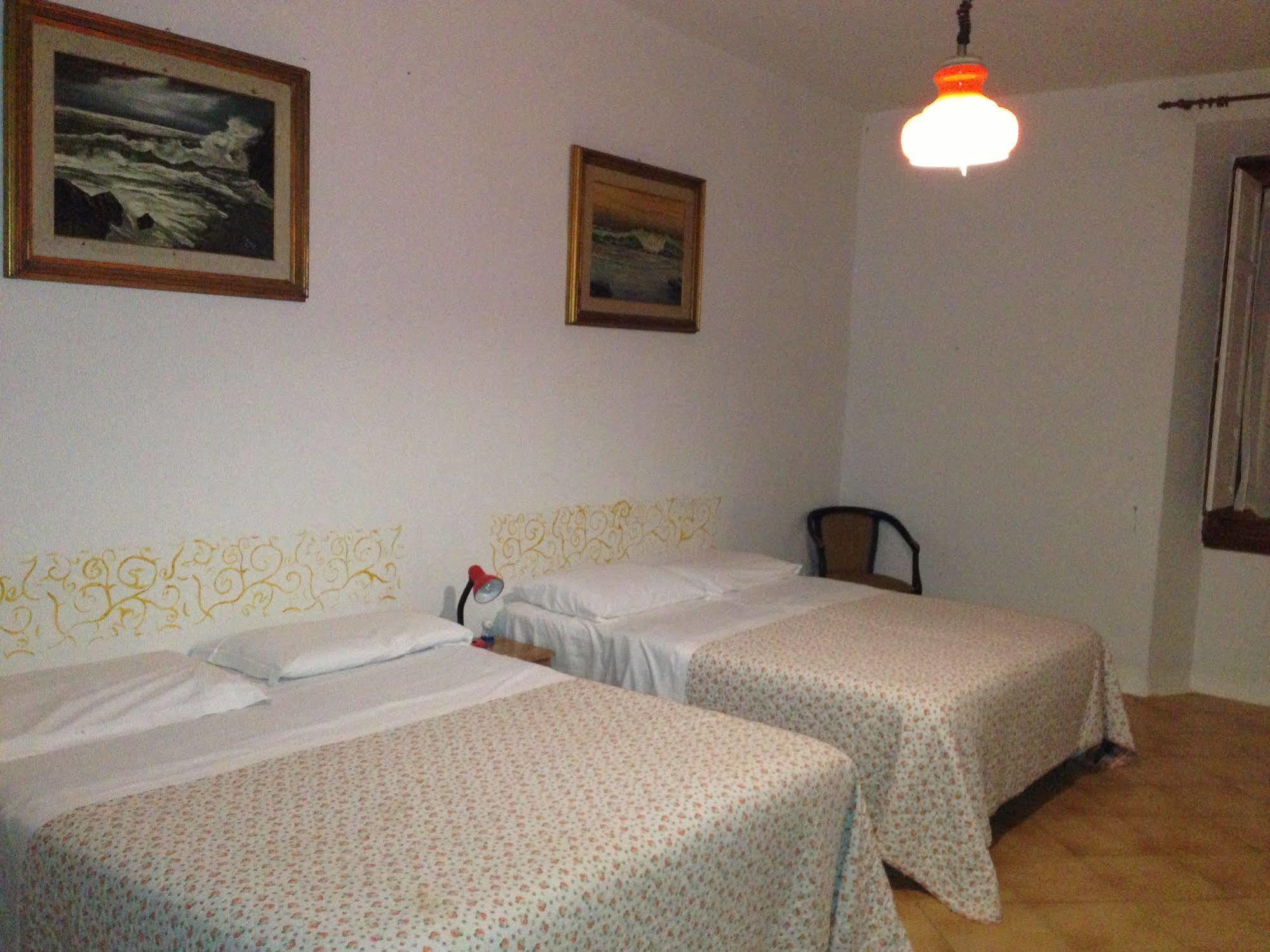 Hostel Veronique Florence Buitenkant foto